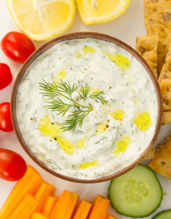 10-Minute Vegan Tzatziki - The clever meal