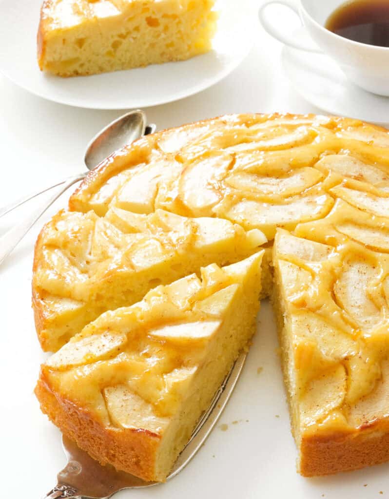 Apple Yogurt Cake