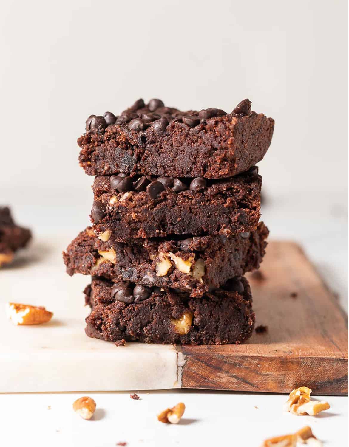 Four slices of healthy keto brownies over a white background - Diabetes Strong