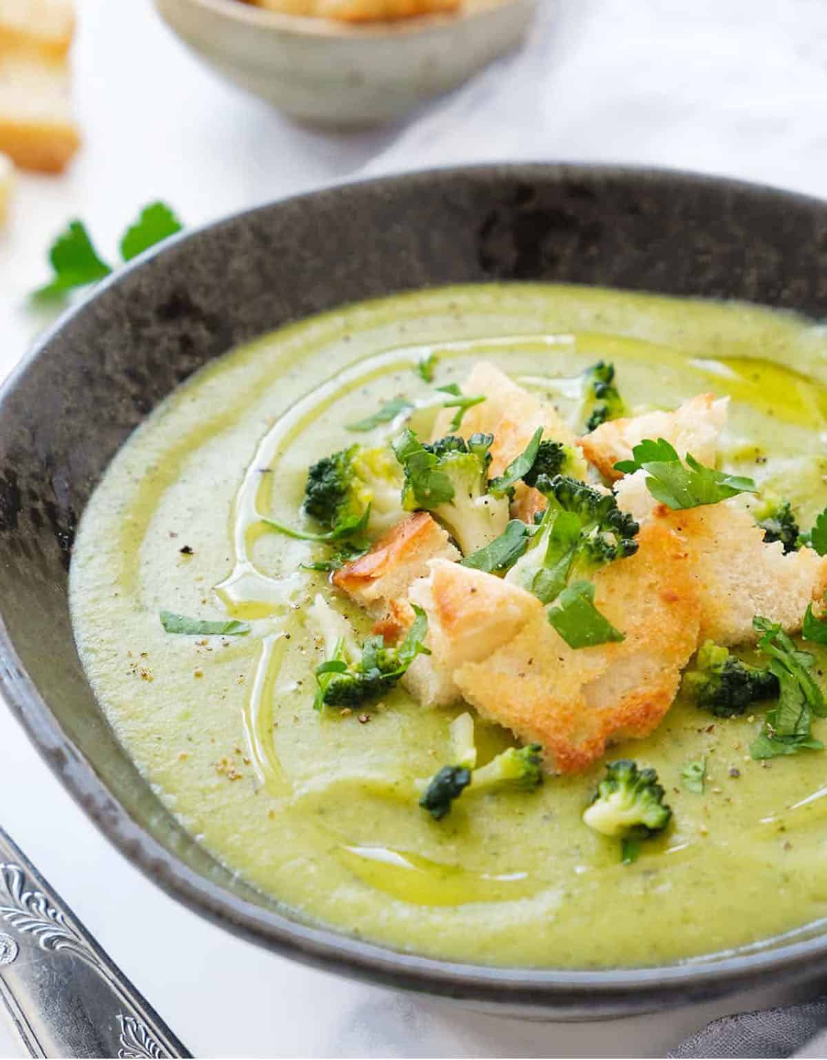 20 delicious soups low in calories - The clever meal