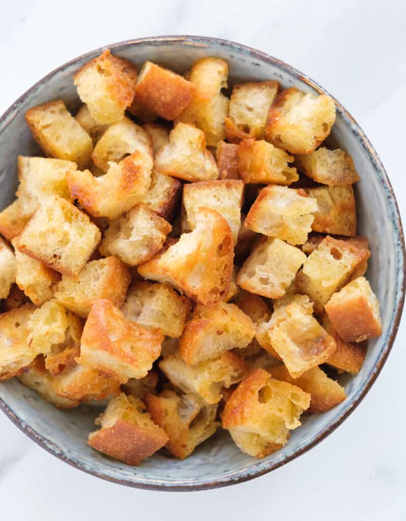 How to Make Croutons in a Pan