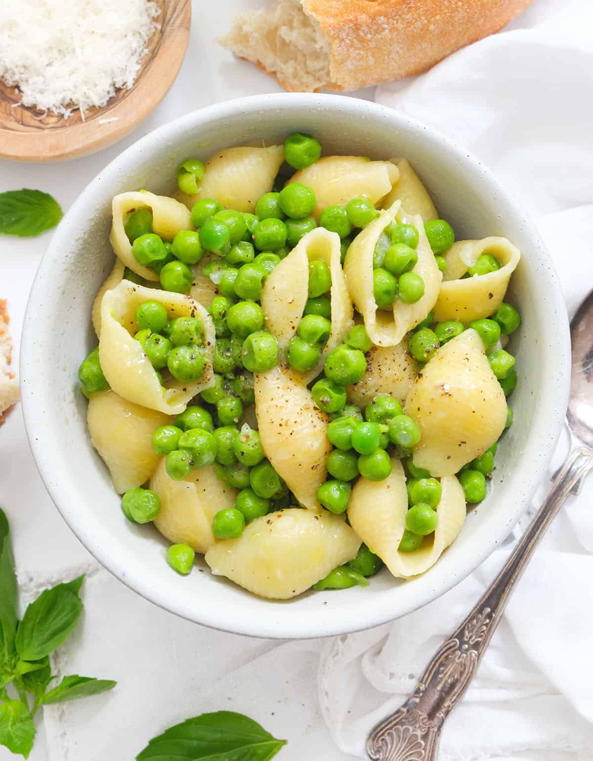 Italian Pasta with Peas