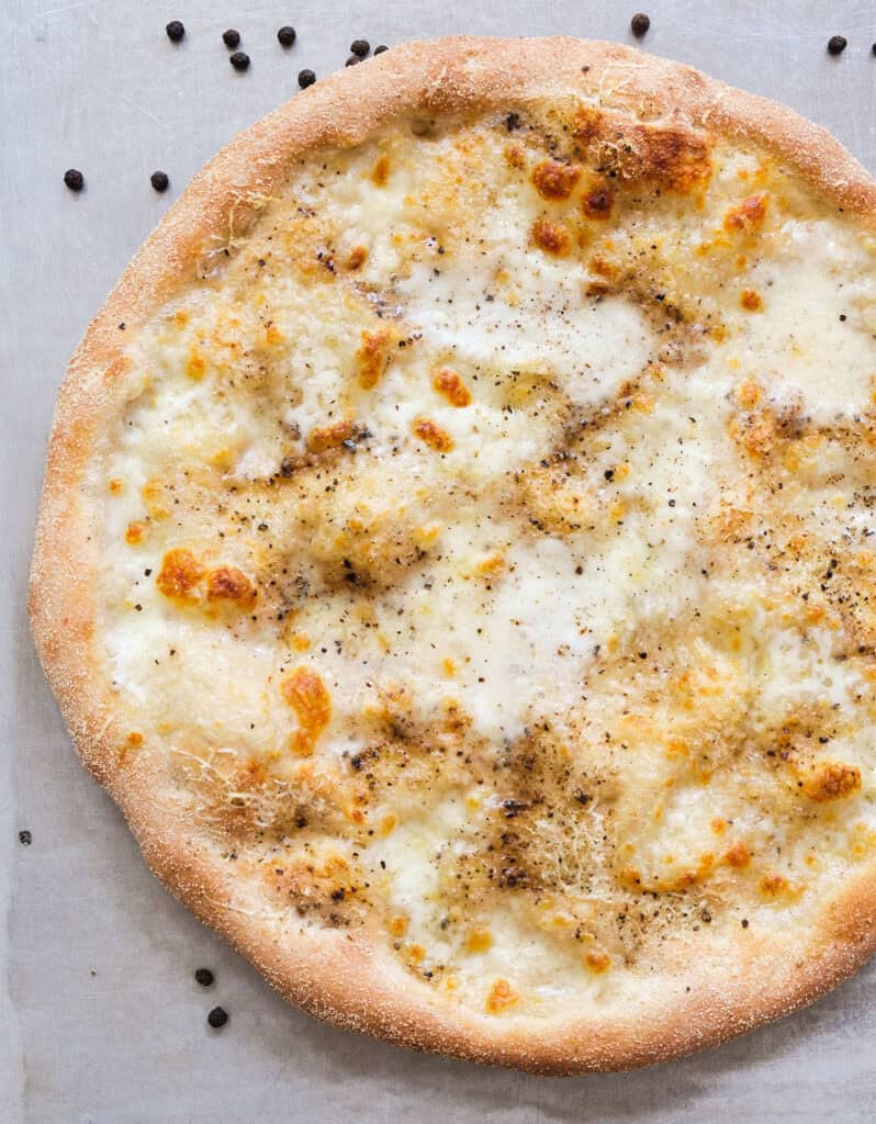 Cacio e Pepe Pizza