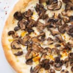 Top view of a mushroom pizza